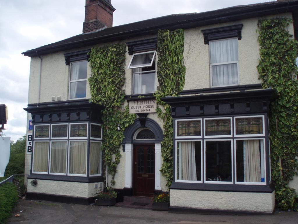 Verdon Guest House Stoke-on-Trent Esterno foto